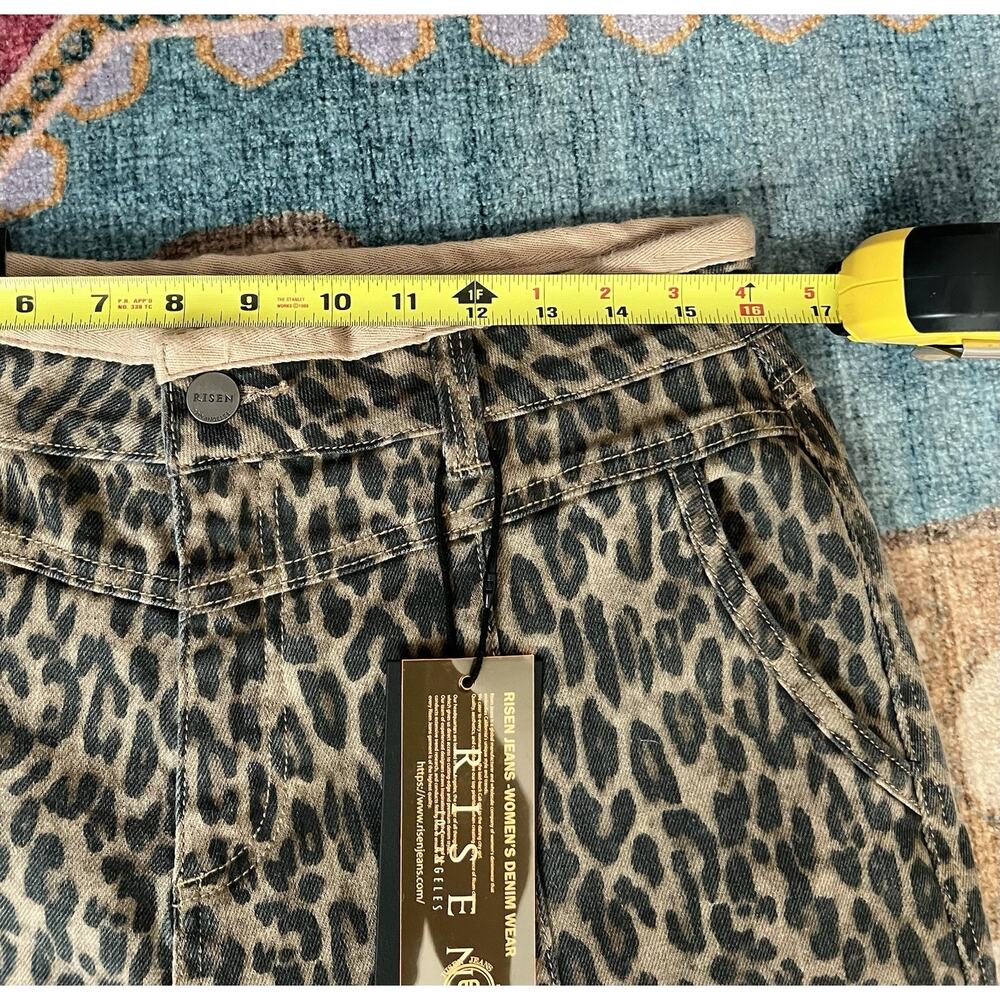 RISEN Women's Leopard Print Wide Leg Barrel High-Waist Denim Jeans Sz 9/29 NWT - Picture 15 of 16